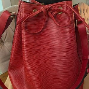 Louis Vuitton Epi Noe